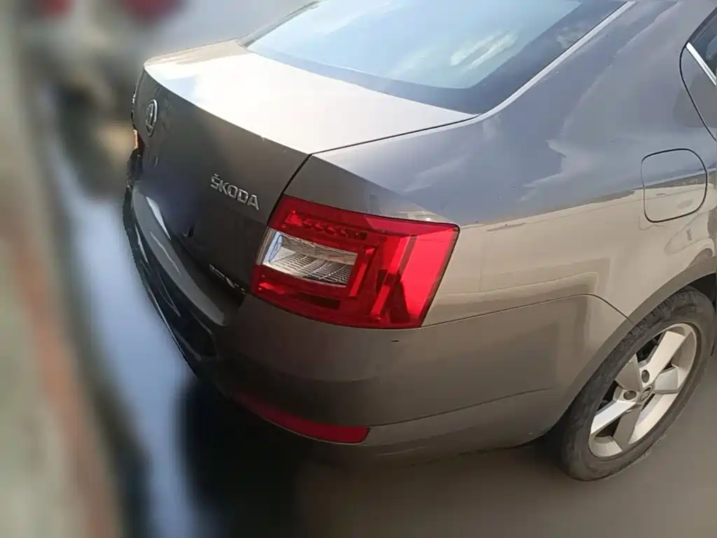 Skoda Octavia — миниатюра 8