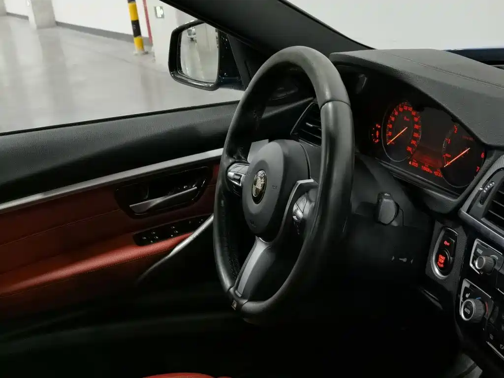 BMW 3 Series — миниатюра 22