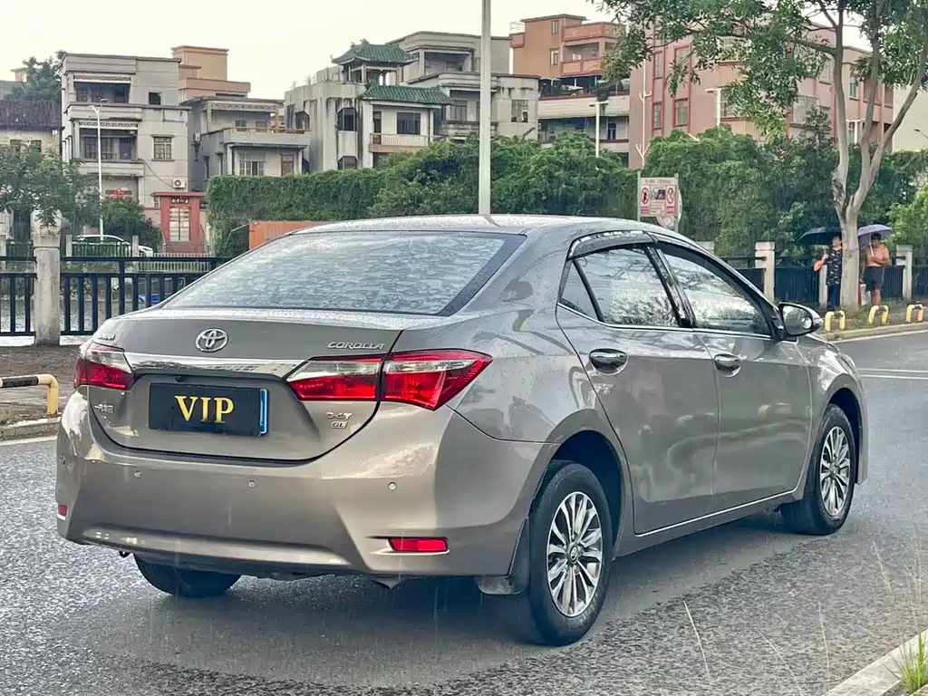 Toyota Corolla — миниатюра 7