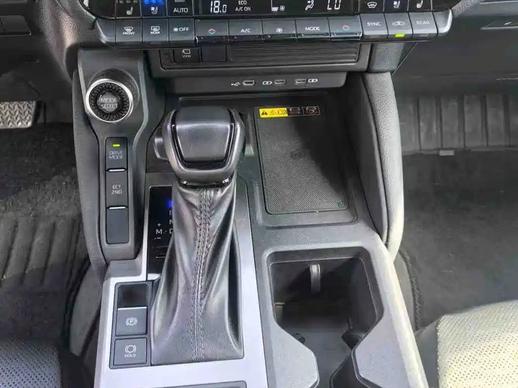Toyota Prado — миниатюра 5