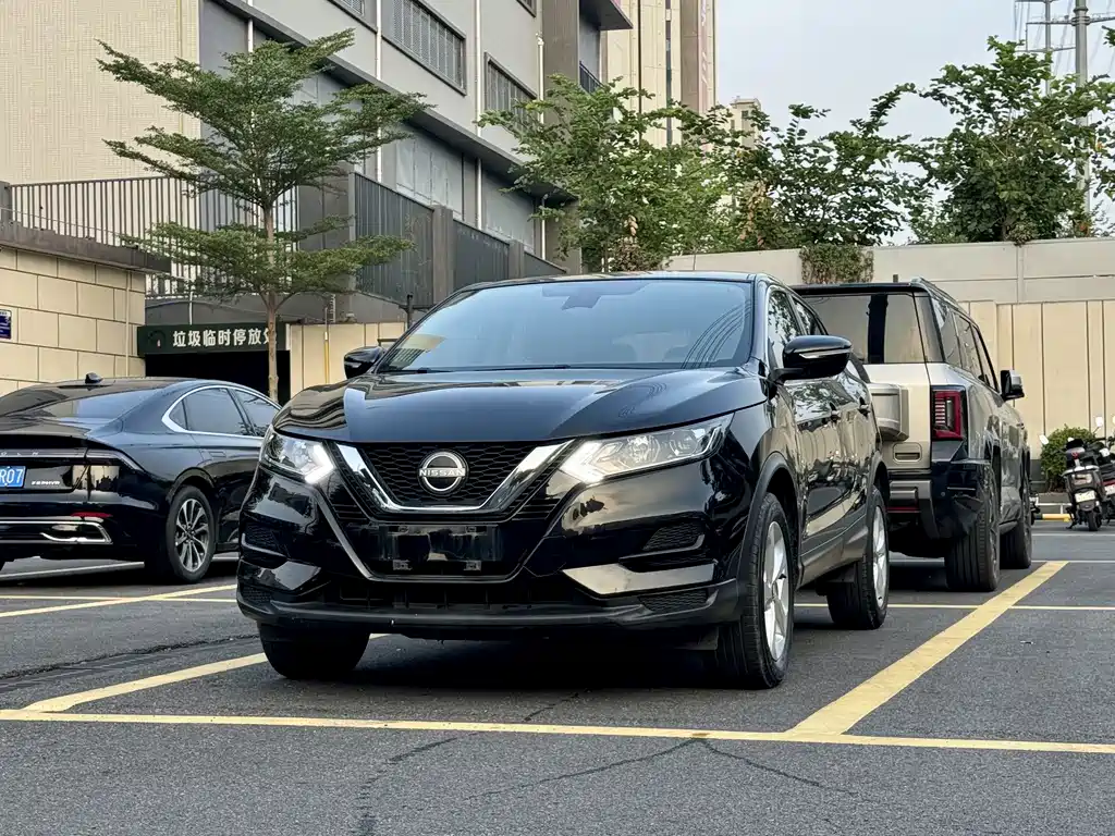 Nissan Qashqai — миниатюра 2