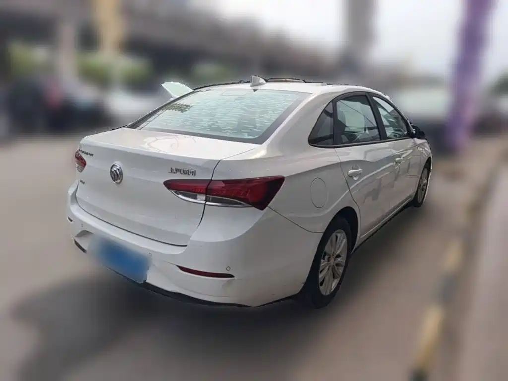Buick Excelle — миниатюра 12