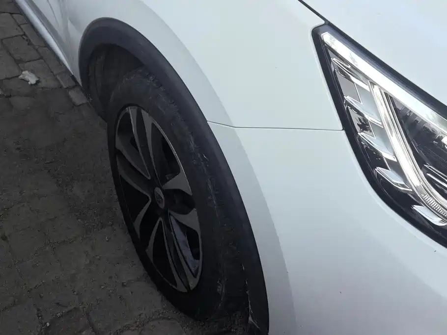 Roewe RX3 — миниатюра 6