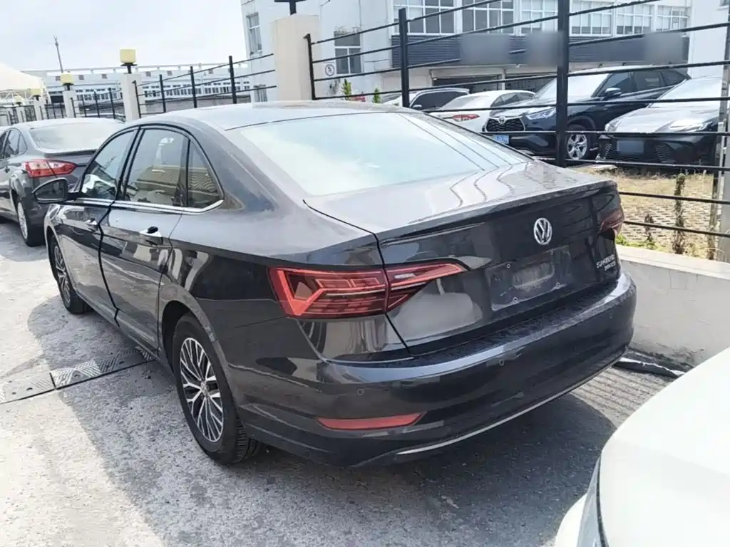 Volkswagen Sagitar — миниатюра 5