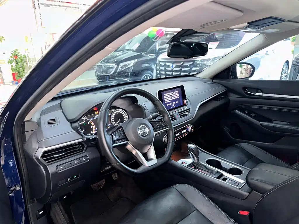 Nissan Altima 2019 2.0T XL Upper Smart