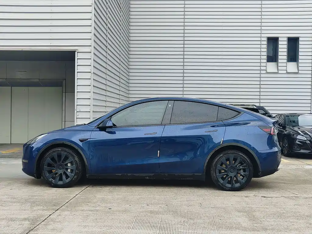Tesla Model Y 2021 3D7