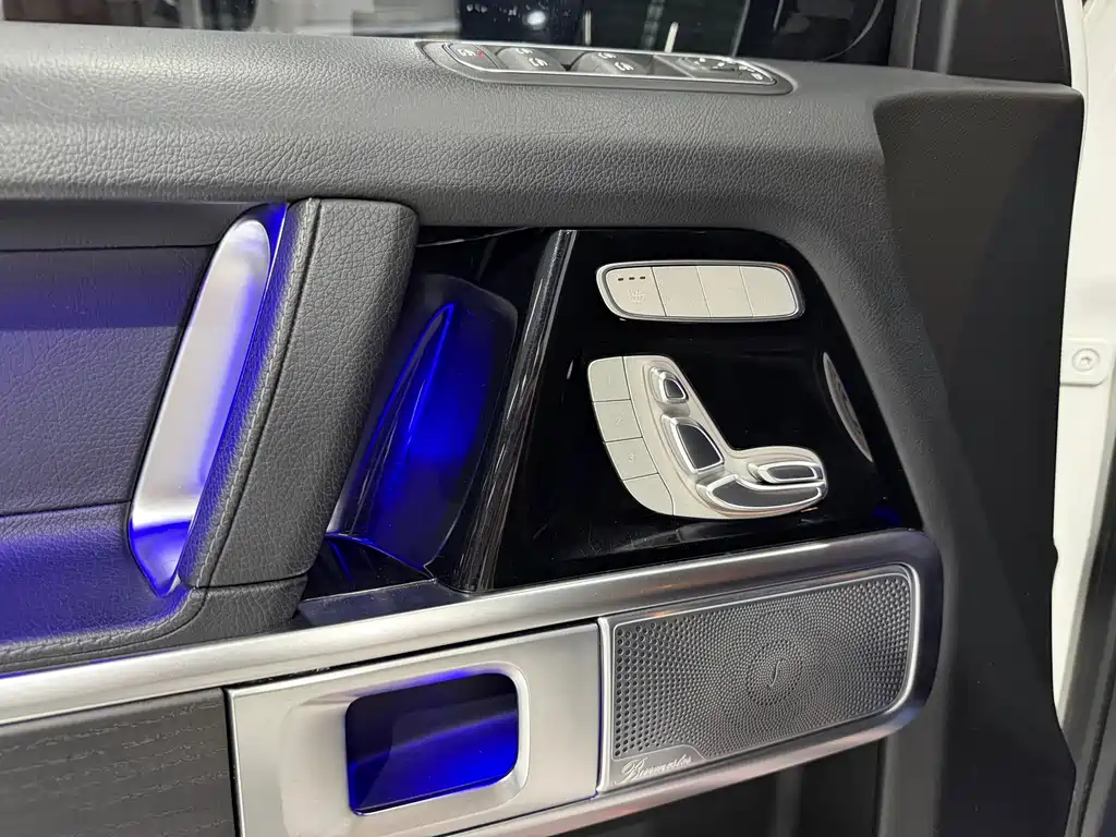 Mercedes-Benz G-Class — миниатюра 14