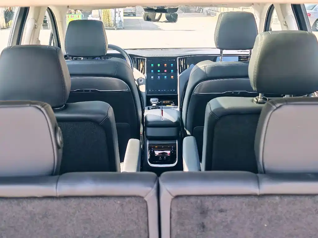 Hongqi HONGQI HS7 PHEV