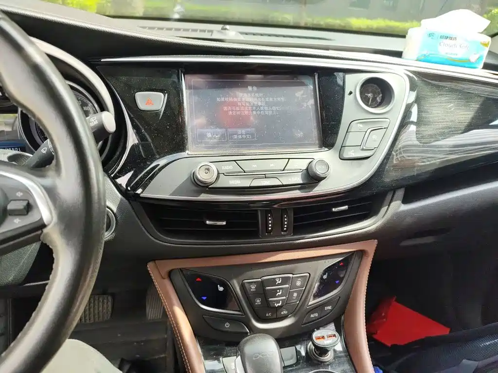 Buick Envision Plus — миниатюра 14