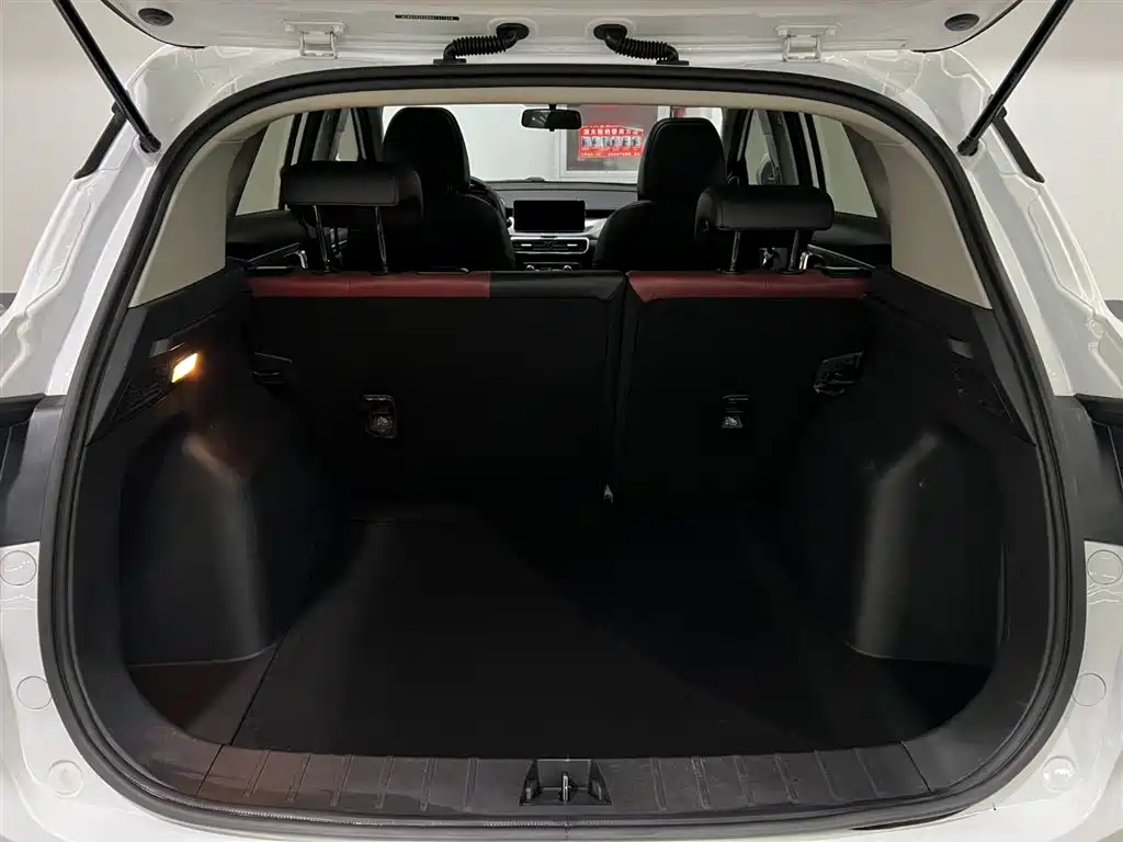 GEELY AUTOMOBILE BINYUE