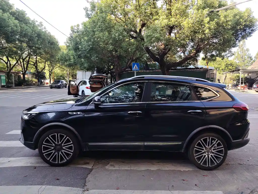 Changfeng Mattu 2018 1.6T GDI DCT Elite