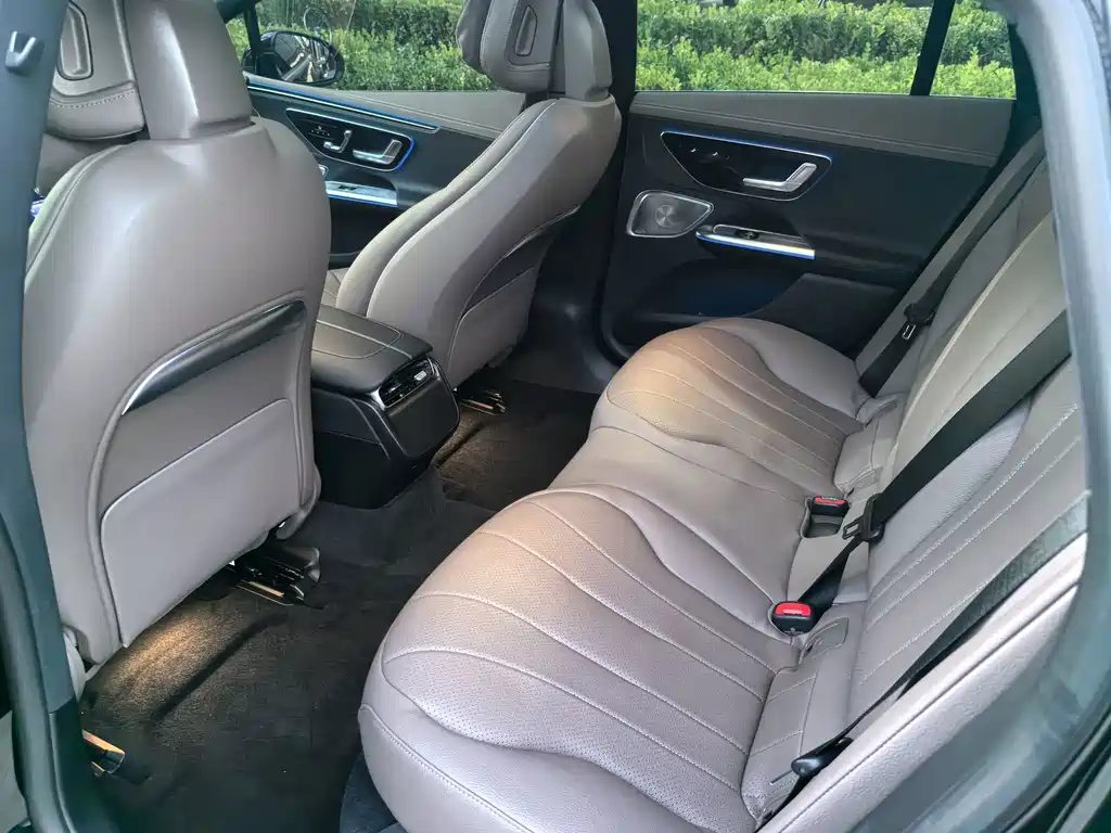Mercedes-Benz EQE — миниатюра 13