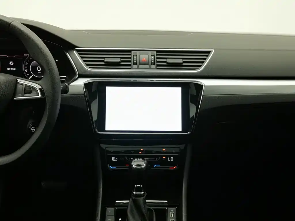 Skoda Superb — миниатюра 12