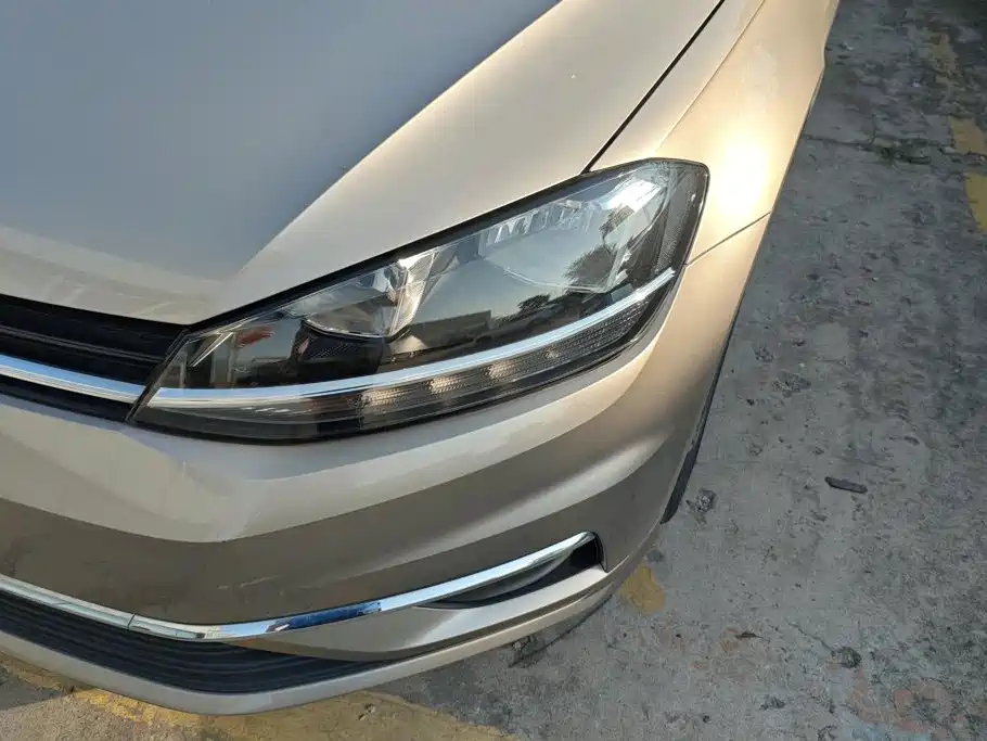Volkswagen Golf — миниатюра 5