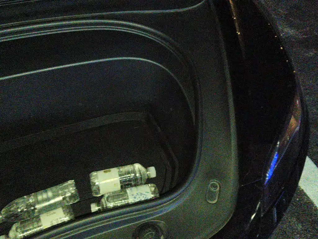 Tesla Model 3 — миниатюра 22