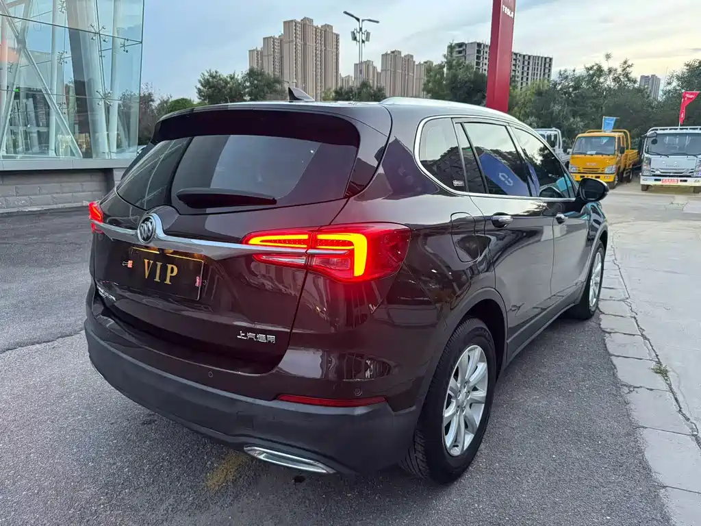 Buick Envision Plus — миниатюра 5