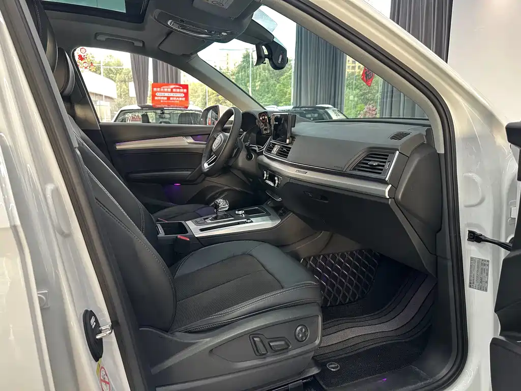 Audi Q5L — миниатюра 23