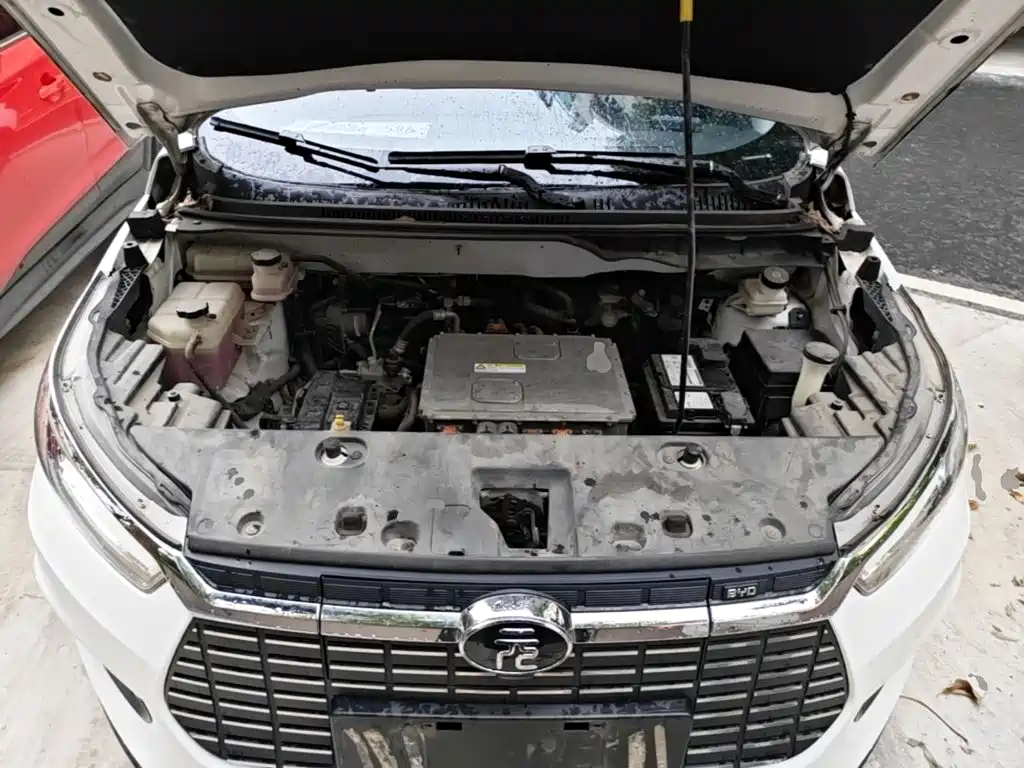 BYD Yuan EV — миниатюра 20