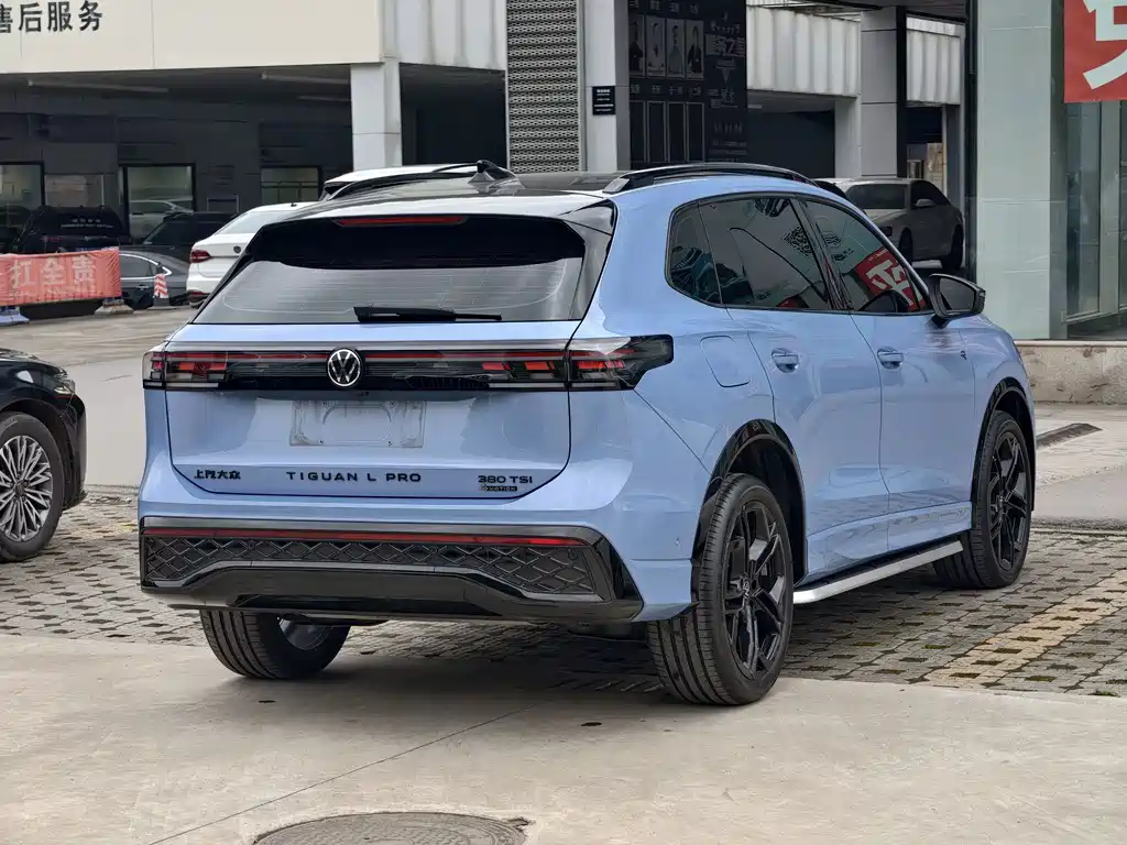 Volkswagen Tiguan L — миниатюра 6