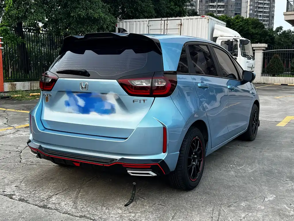 Honda Fit — миниатюра 18