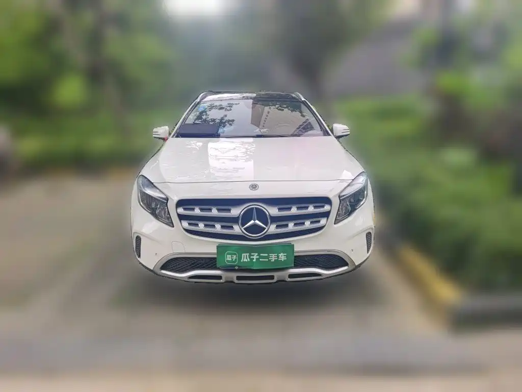Mercedes-Benz GLA — миниатюра 2