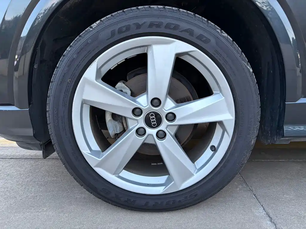 Audi Q2L — миниатюра 23