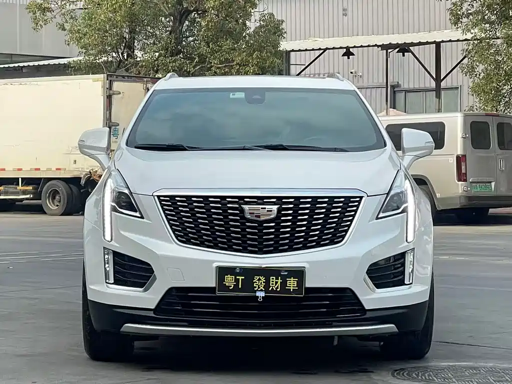 CADILLAC XT5