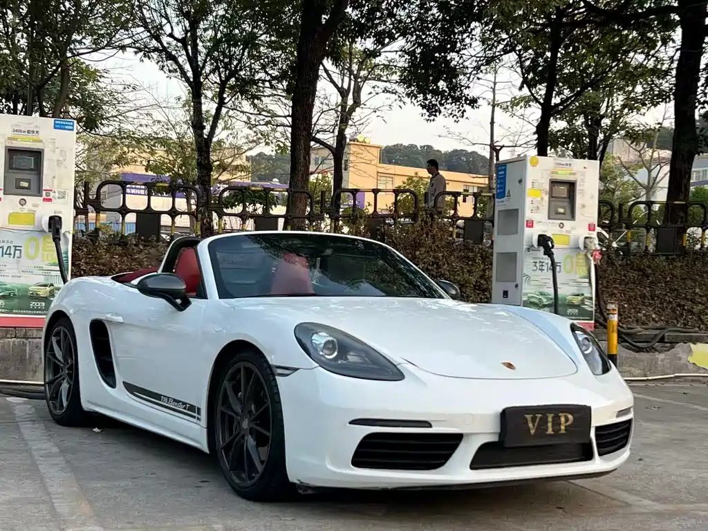 Porsche 718 2019 Boxster T 2.0T
