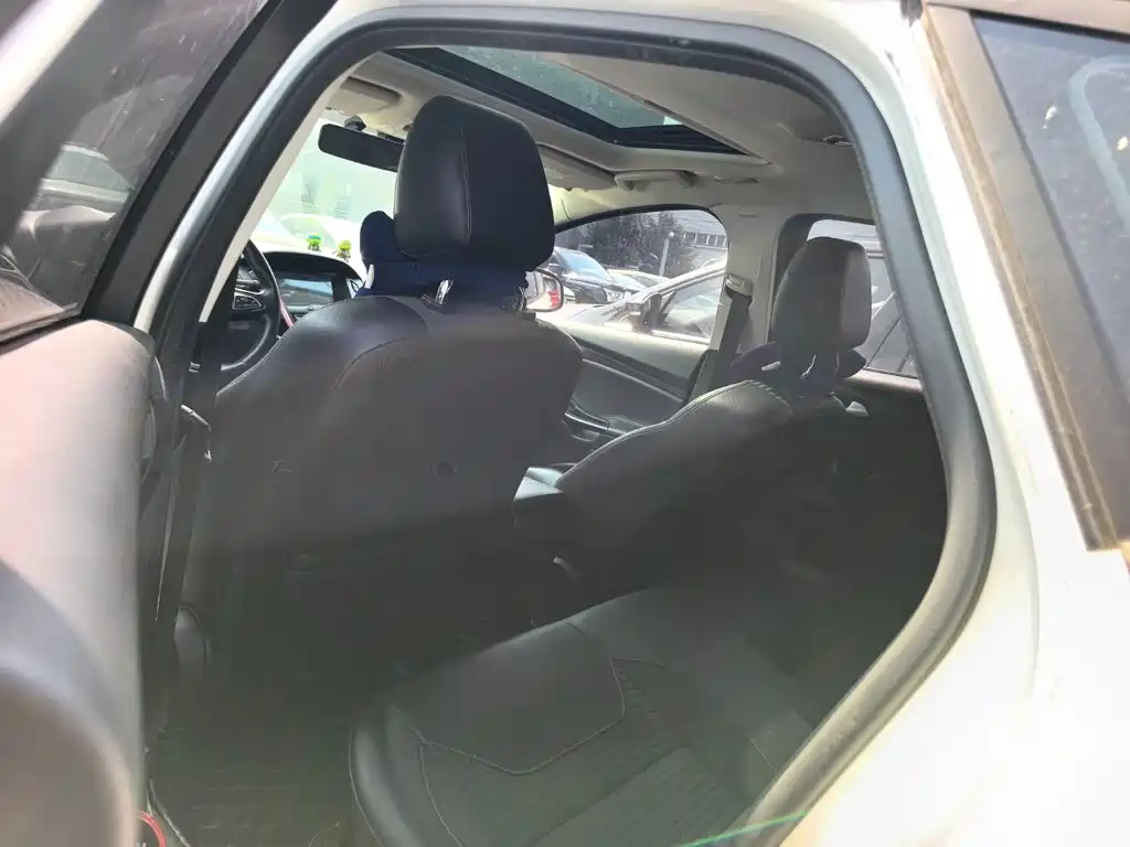 Ford Focus — миниатюра 9