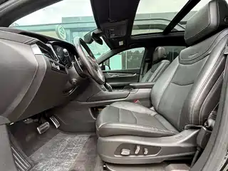 Cadillac XT5 2.0T AWD Premium Edition