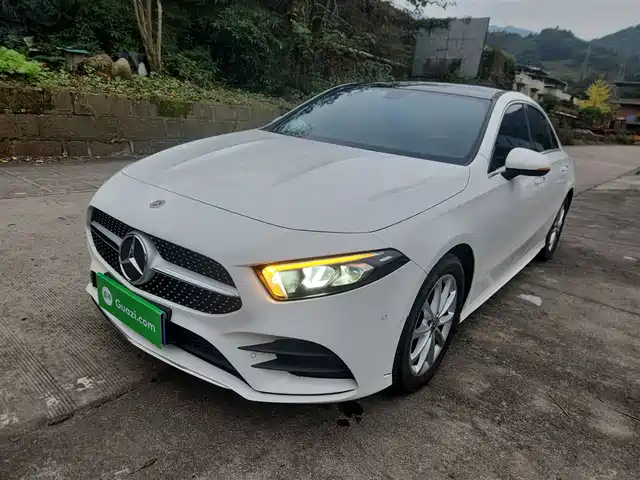 MERCEDES BENZ A CLASS