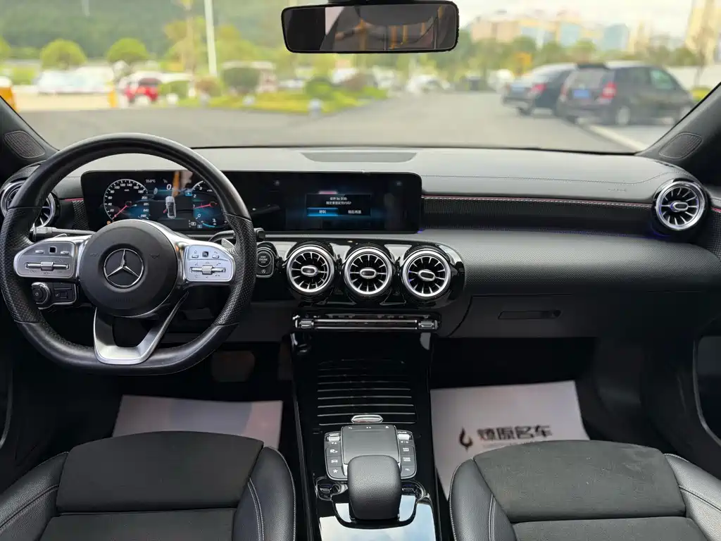 MERCEDES-BENZ A CLASS