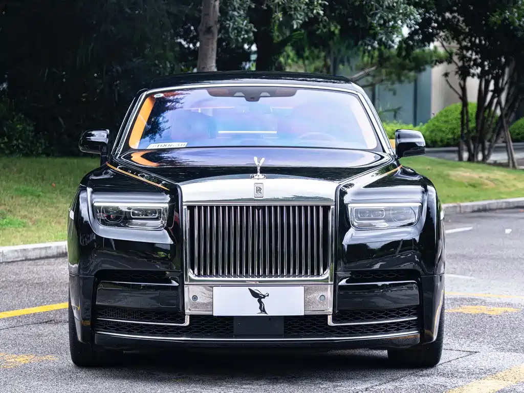 Rolls-Royce Phantom — миниатюра 2