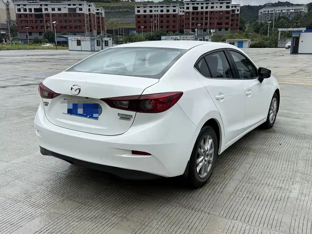 Mazda 3 Axela — миниатюра 9