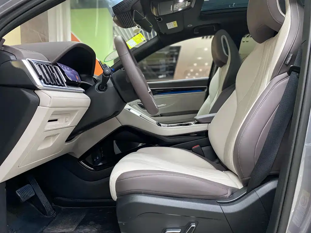 BYD Song Plus PLUS 2025 DM-i 112KM