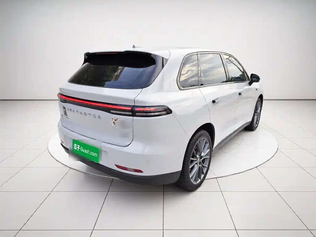 Leapmotor Leapmotor C10 — миниатюра 4