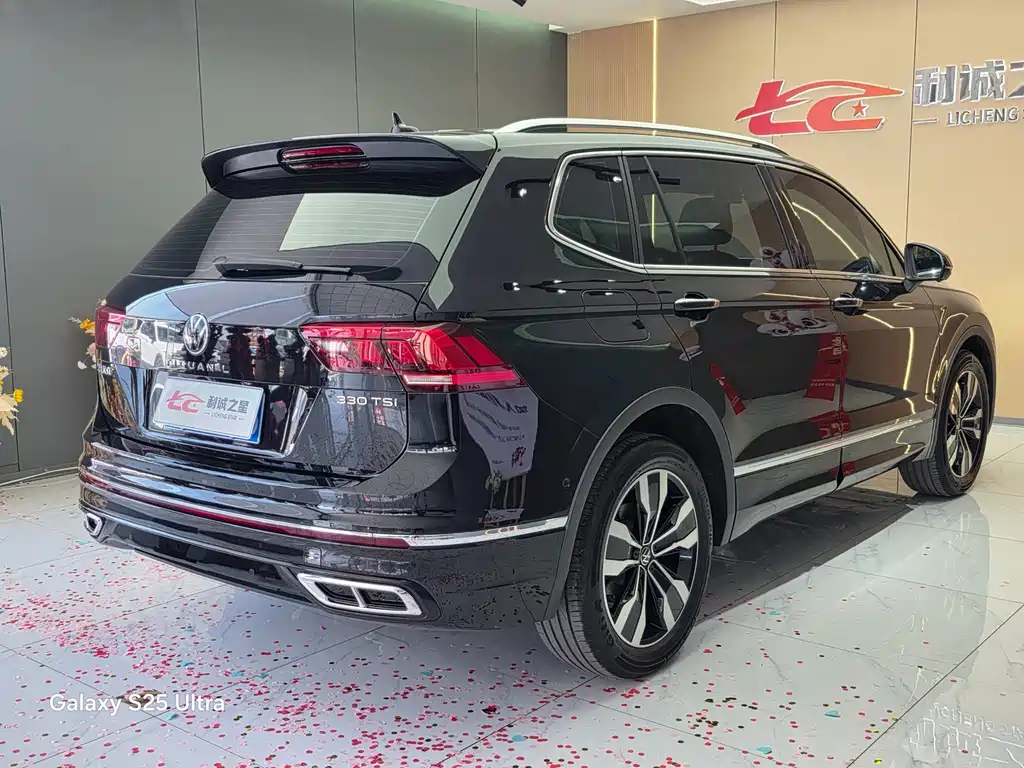 Volkswagen Tiguan L — миниатюра 9