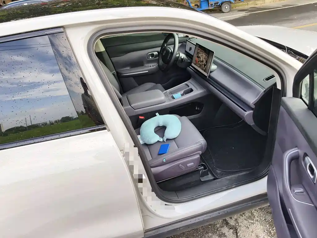 Leapmotor Leapmotor C10 — миниатюра 19