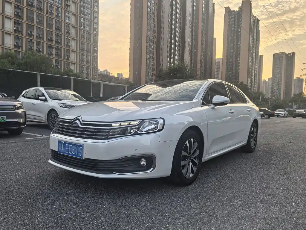 Citroen C6
