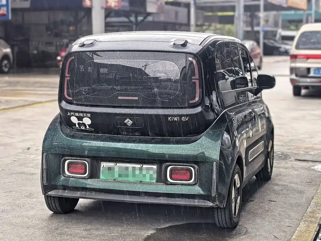 Baojun KiWi EV — миниатюра 3