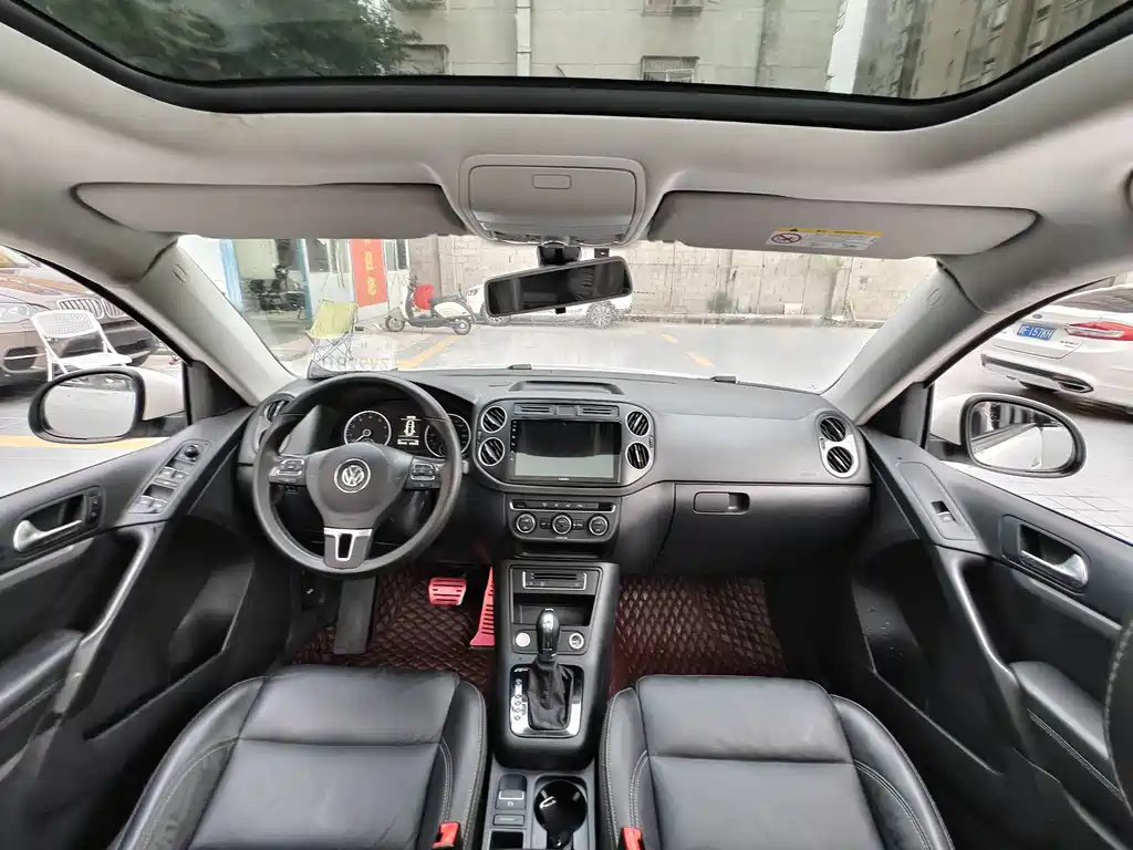 Volkswagen Tiguan — миниатюра 6