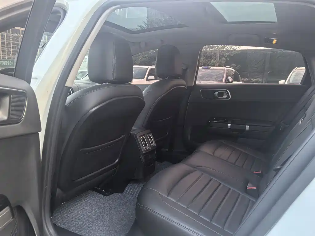 Citroen C6 — миниатюра 13