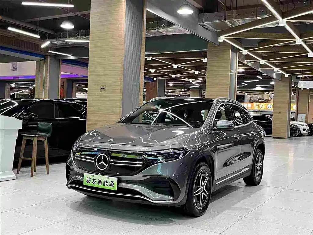 2022 Mercedes-Benz EQA - zdjęcie 1 z 24