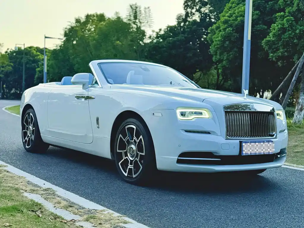 Rolls-Royce Dawn — миниатюра 3