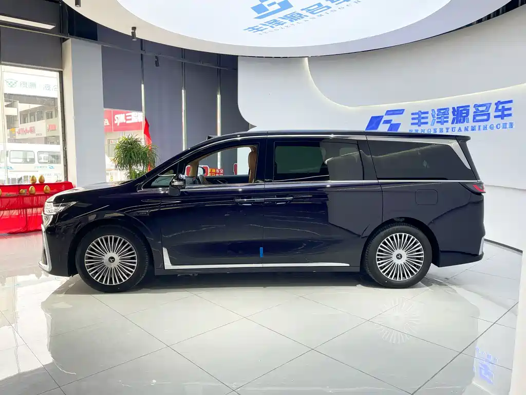 LANTU AUTOMOBILE LANTU DREAMER