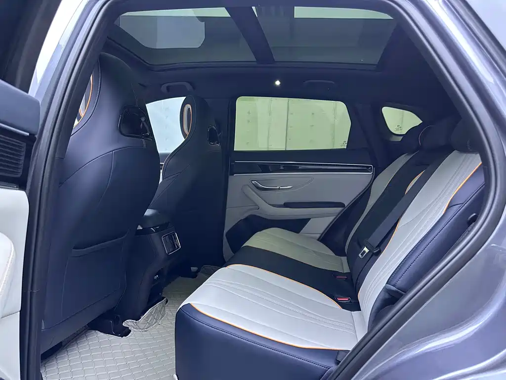 BYD Song Plus PLUS 2024 DM-i 71km Luxury