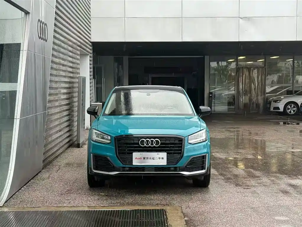 Audi Q2L — миниатюра 2