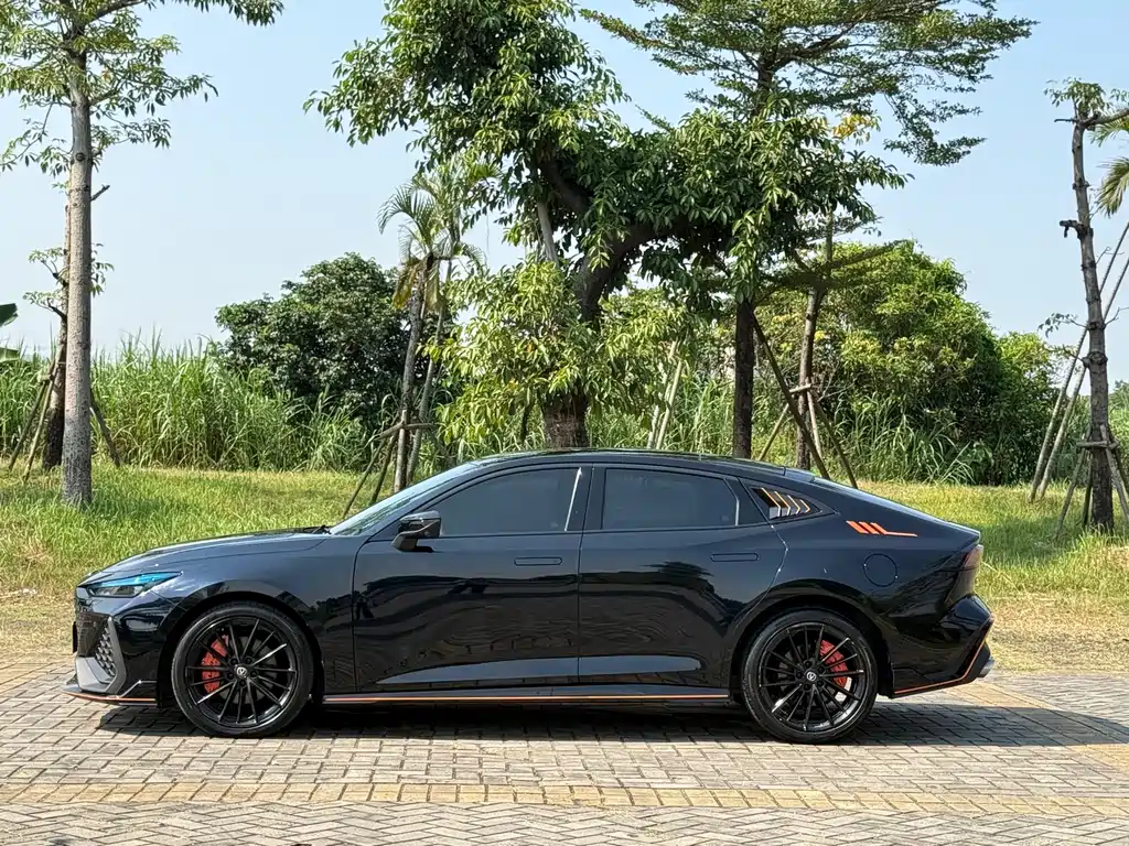 Changan UNI-V — миниатюра 18