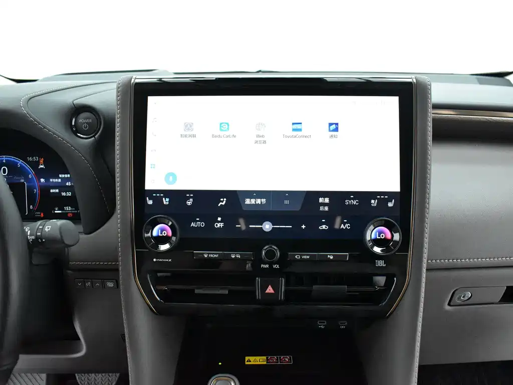 Toyota Alphard — миниатюра 9