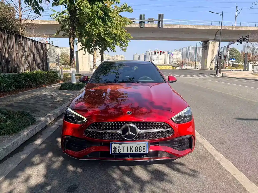 Mercedes-Benz C-Class — миниатюра 2